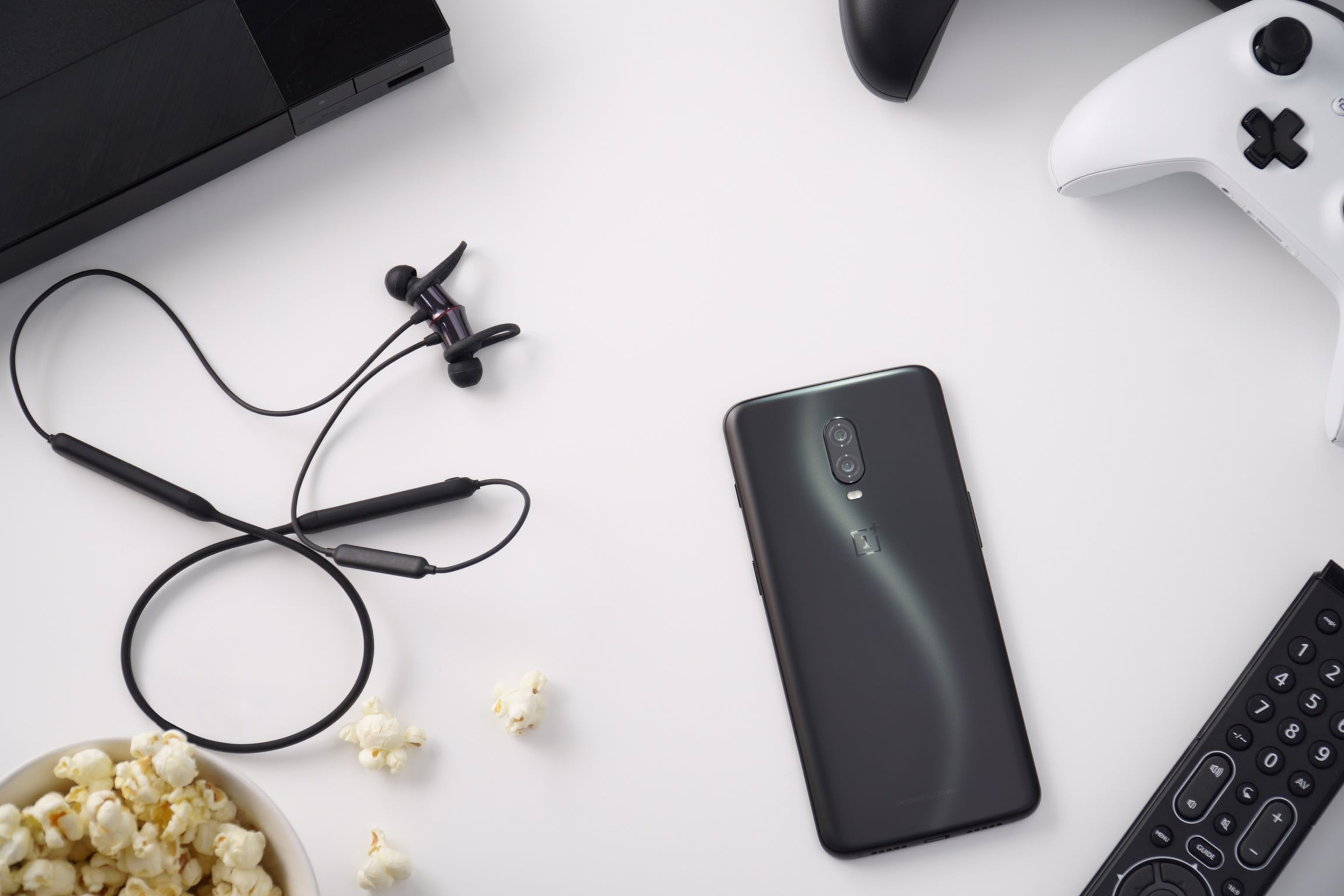 OnePlus 6T: presentato ufficialmente il nuovo modello di smartphone Cover