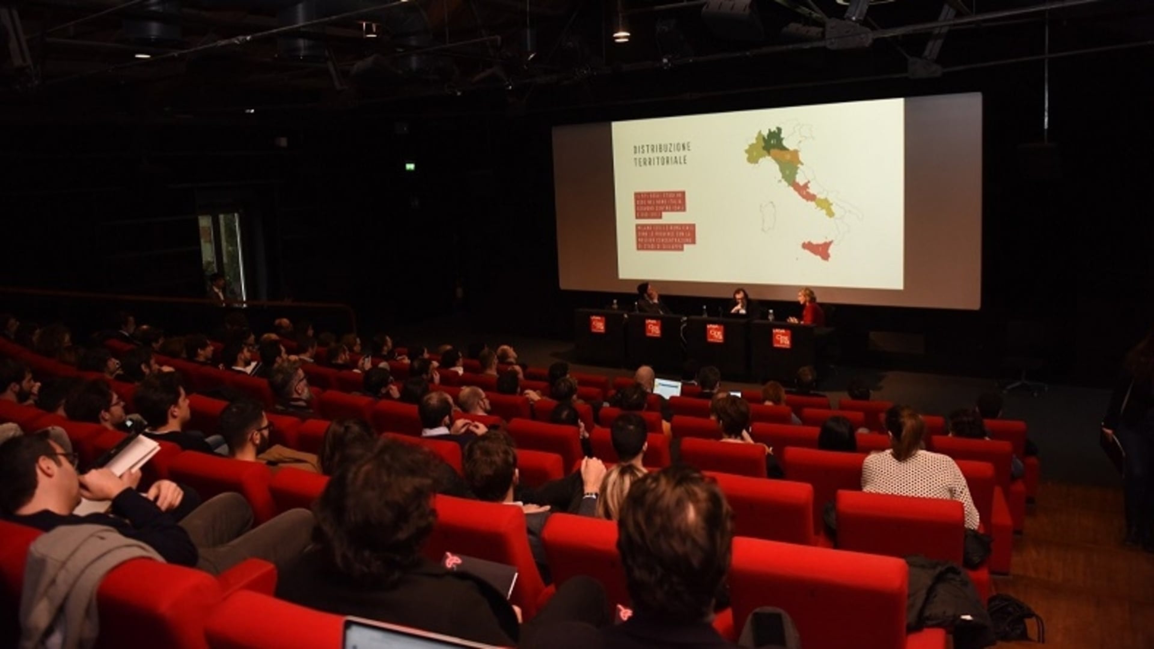 L’indagine dell’AESVI sull’industria italiana dei videogiochi Copertina