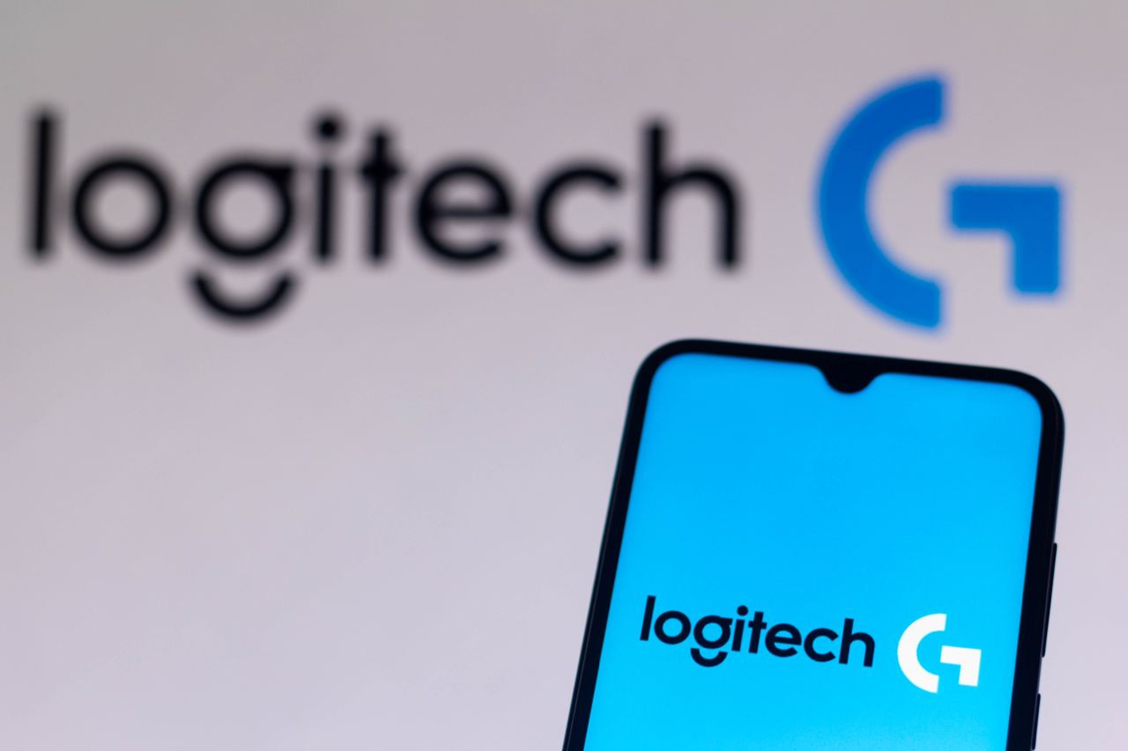 Logitech e Tencent collaborano per creare una console cloud gaming Copertina